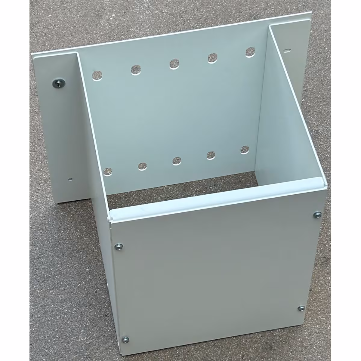 Solis - PV Cables Bracket | Circuit Solar